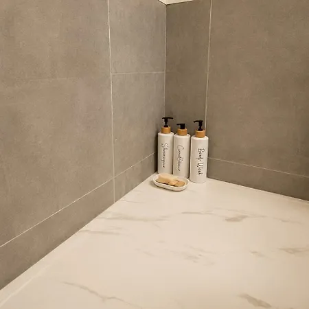 Comfortable & Spacious 3 Bedroom Ap In Miratejo * كورويوس